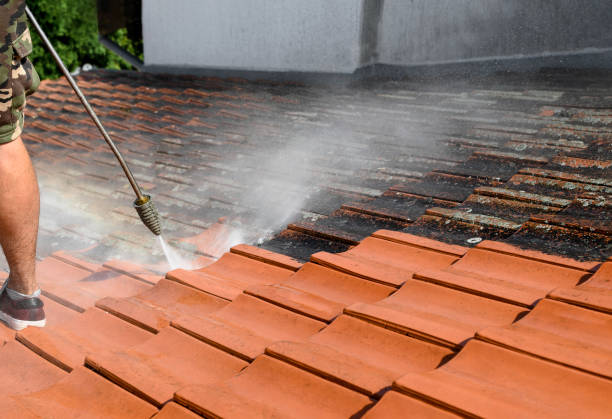 Best Deck Pressure Washing  in Wanakah, NY